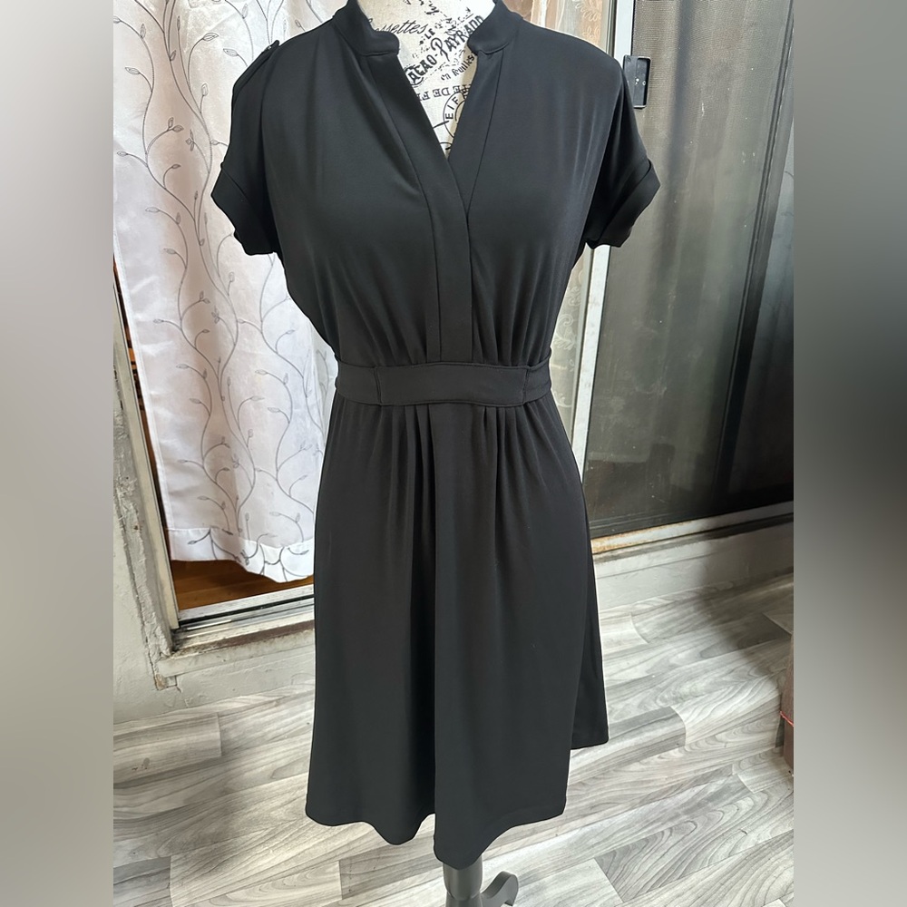 FINAL SALE GAP Black Mini Dress
